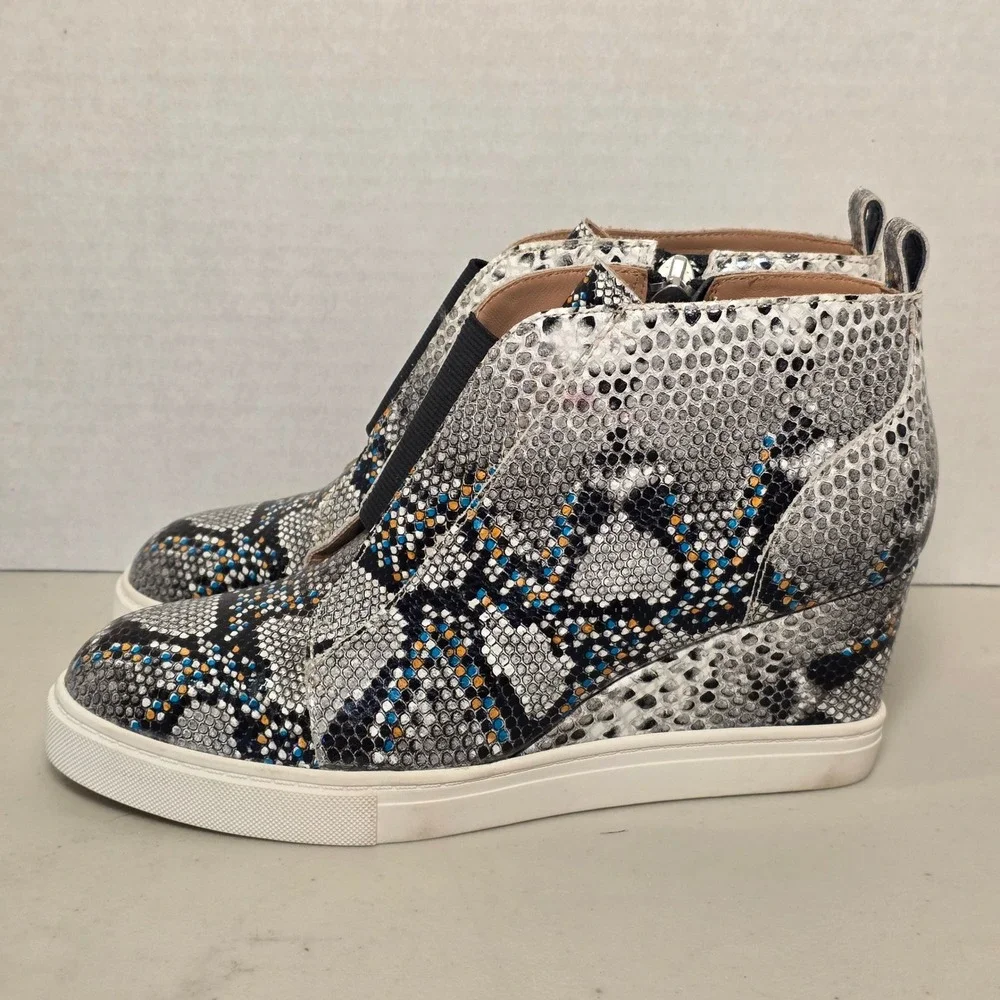 Linea Paolo‎ Women's 5.5M Grey Snakeskin Wedge Sneakers Side Zip High Top Boots